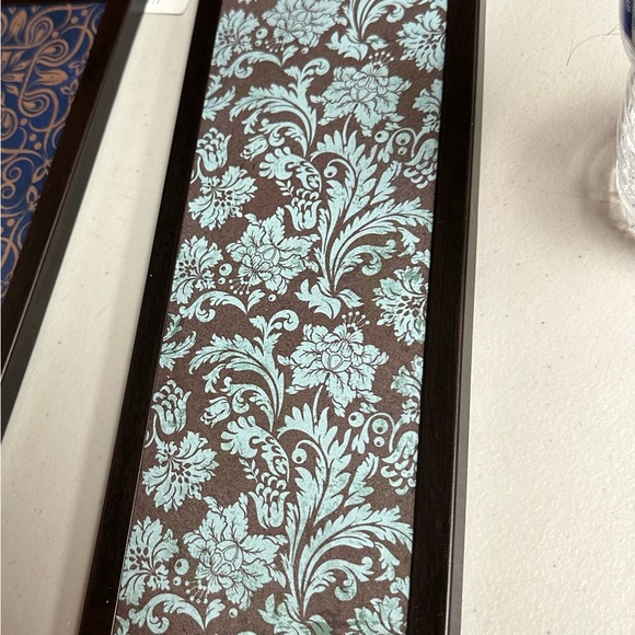 Home interiors Goes with everything sconce Damask print - Picture 12 of 14